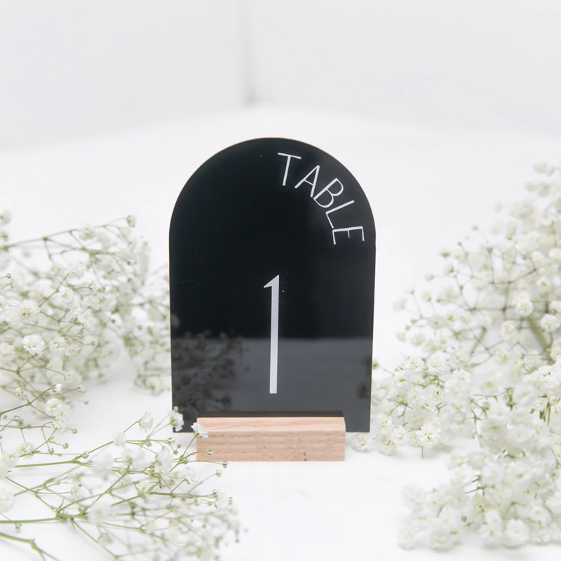 Personalized Painted Back Acry - огляд і ціна Table Number Gold