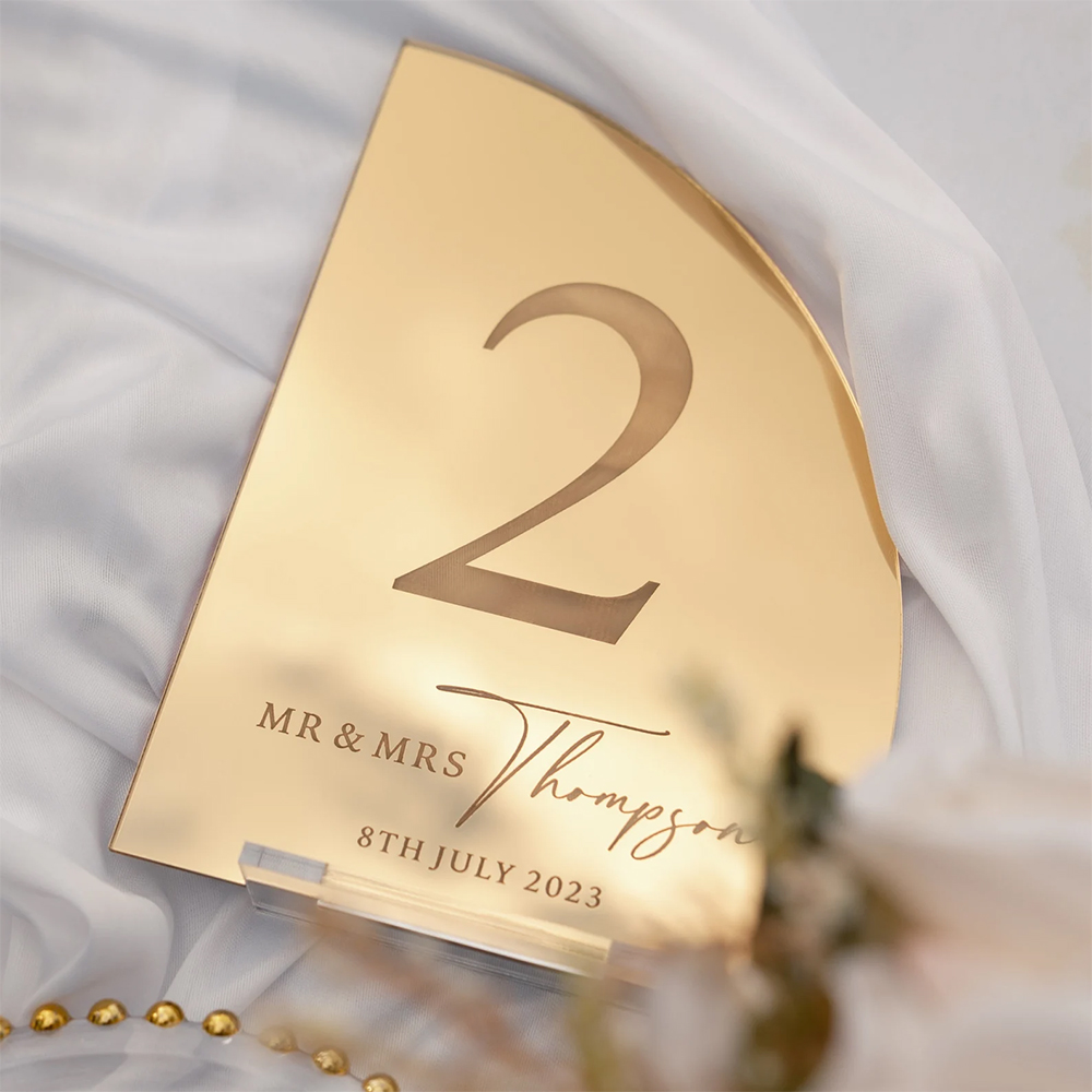 Personalized Wedding Bar Sign  - огляд і ціна Table Number Gold