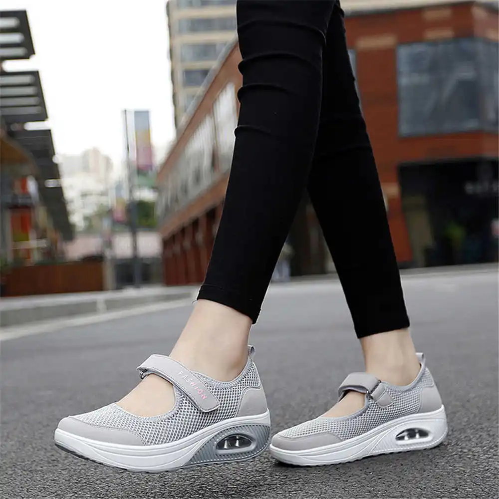 36-41 Demi-season Colored Snea - огляд і ціна Wedding Supply Store Canada